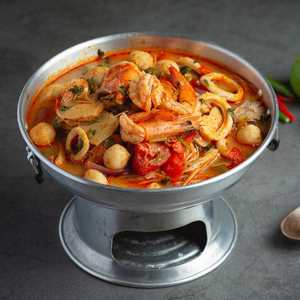 Pan Asian Salads and Soups